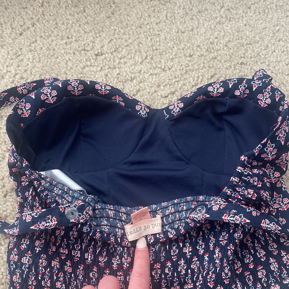 NEVER WORN Band of Gypsies floral crop-top with built in pads - Picture 5 of 5